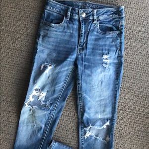 American Eagle High-wasted Jegging